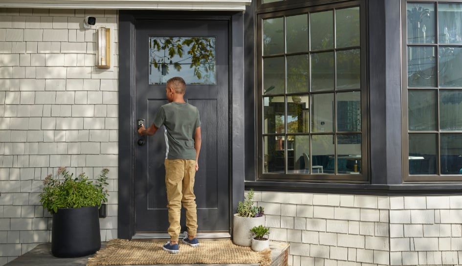 Vivint Smart Lock on home in Syracuse